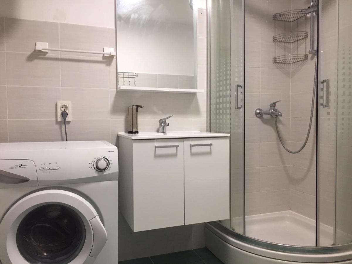 One-Bedroom Apartment, Wifi, Airco, Parking, Washing Machine, Grill Медулин Экстерьер фото