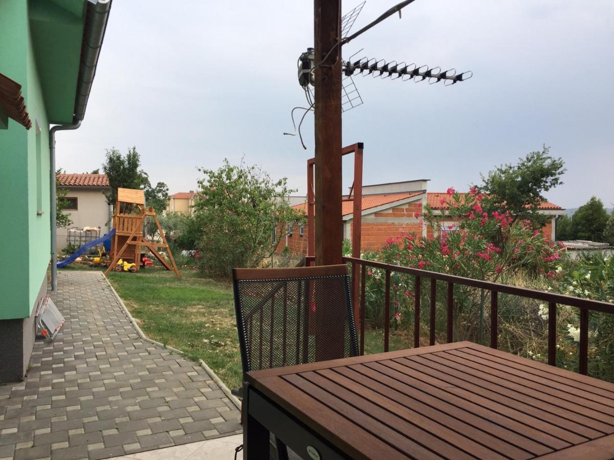 One-Bedroom Apartment, Wifi, Airco, Parking, Washing Machine, Grill Медулин Экстерьер фото
