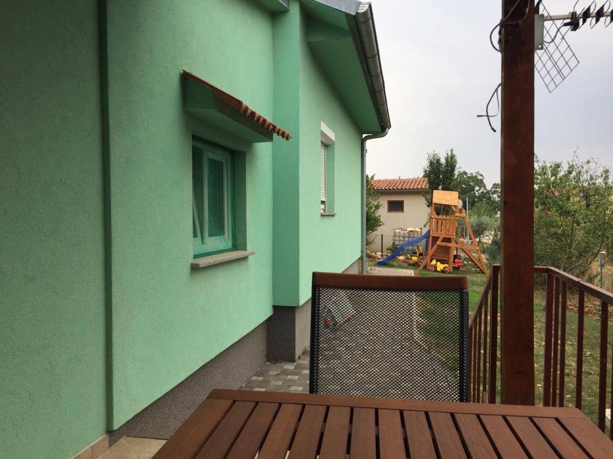 One-Bedroom Apartment, Wifi, Airco, Parking, Washing Machine, Grill Медулин Экстерьер фото
