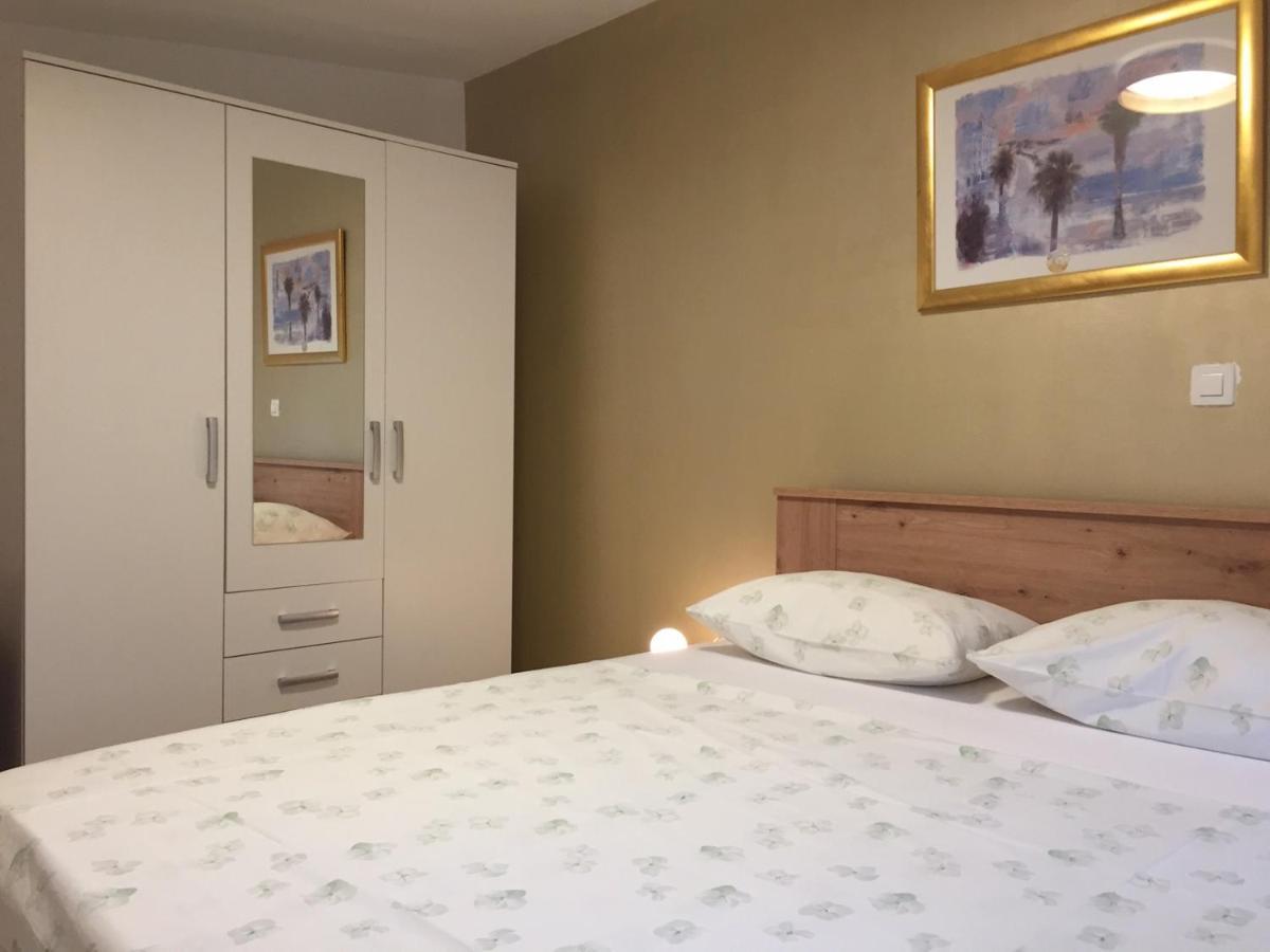 One-Bedroom Apartment, Wifi, Airco, Parking, Washing Machine, Grill Медулин Экстерьер фото